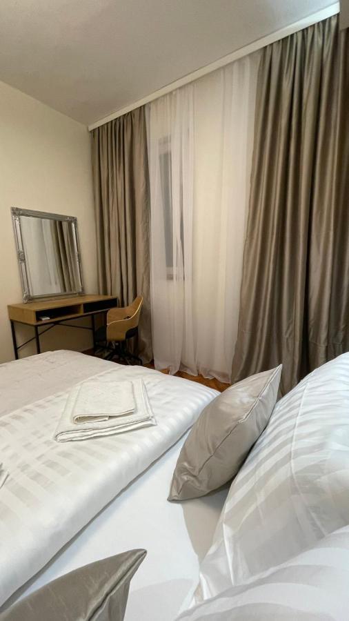 Filip Luxury Suite Belgrád Kültér fotó